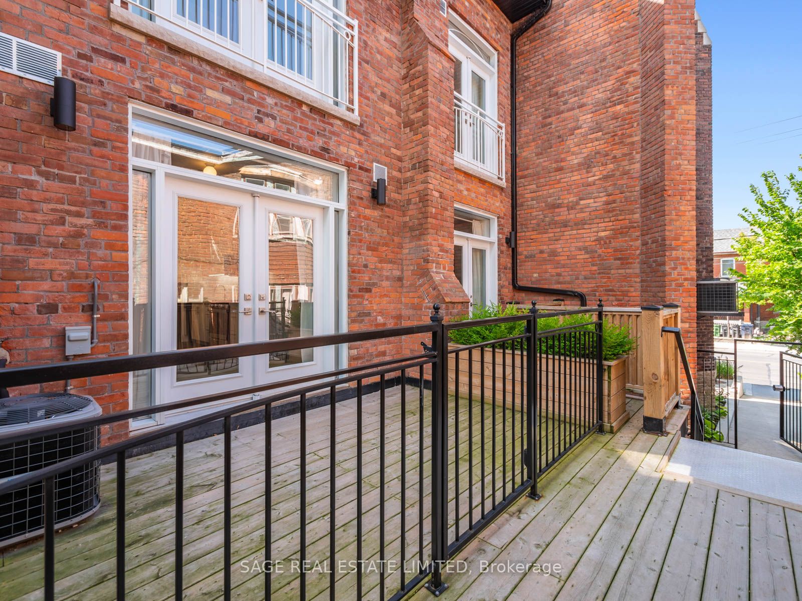 1183 Dufferin St #103 - Toronto W02 - Dovercourt-Wallace Emerson-Junction
