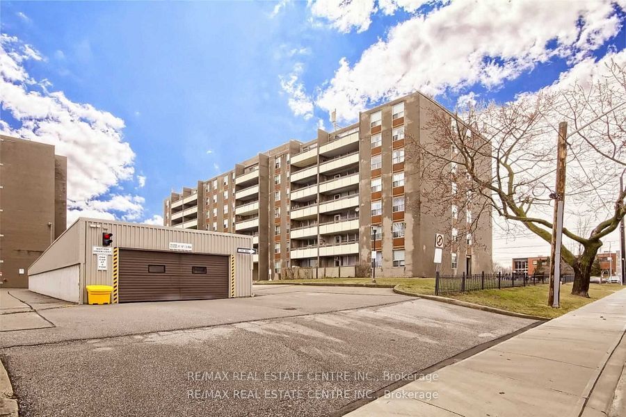 3621 Lakeshore Blvd #704/Ph4 - Toronto W06 - Long Branch