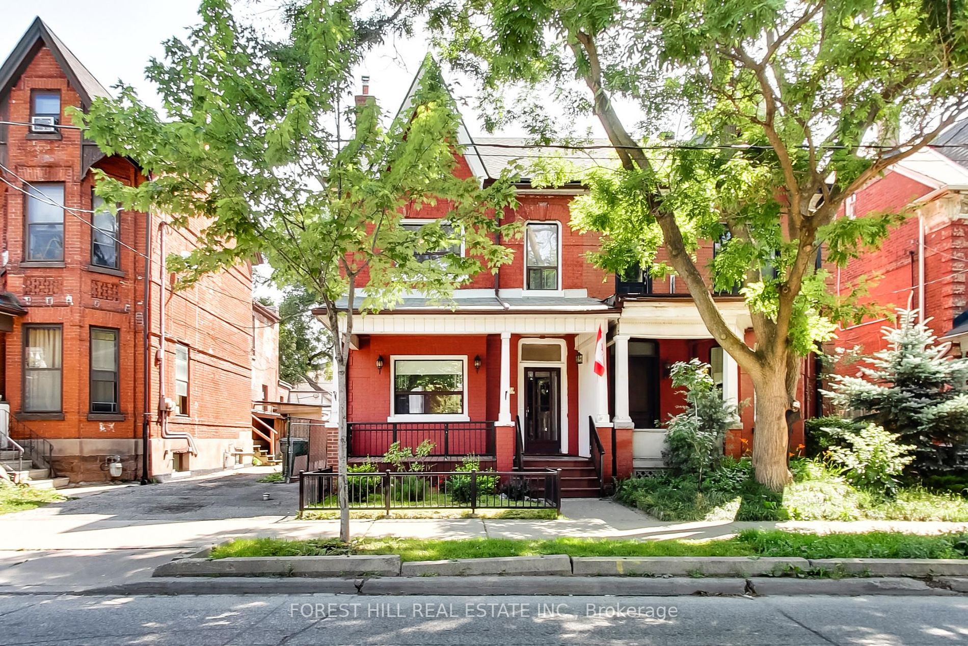 23 Lansdowne Ave - Toronto W01 - Roncesvalles