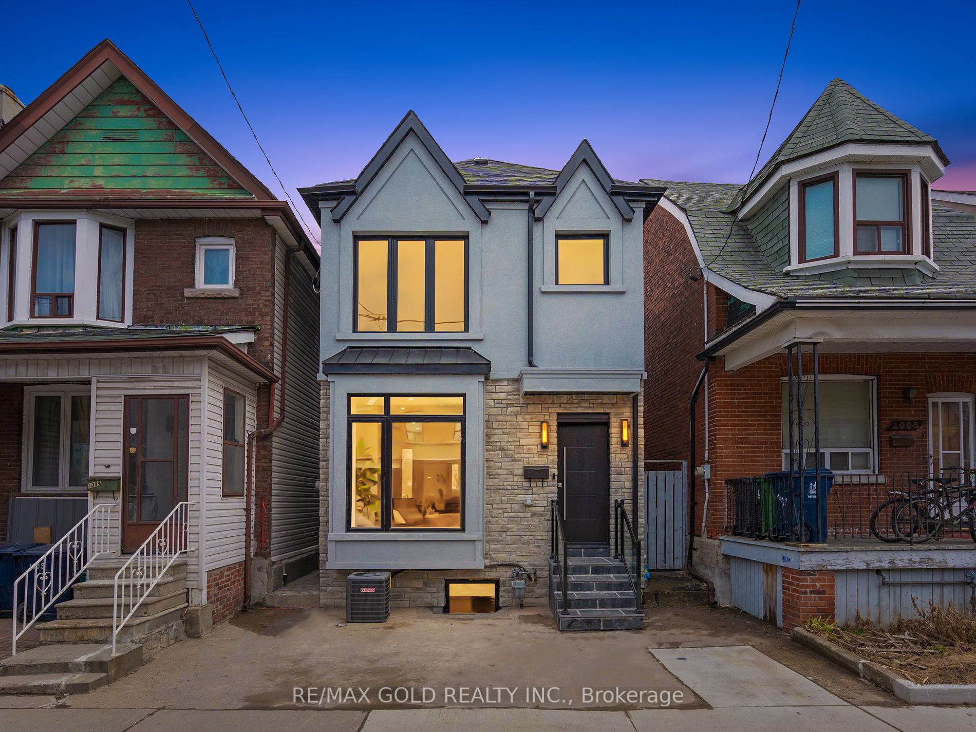 1007 Ossington Ave - Toronto W02 - Dovercourt-Wallace Emerson-Junction