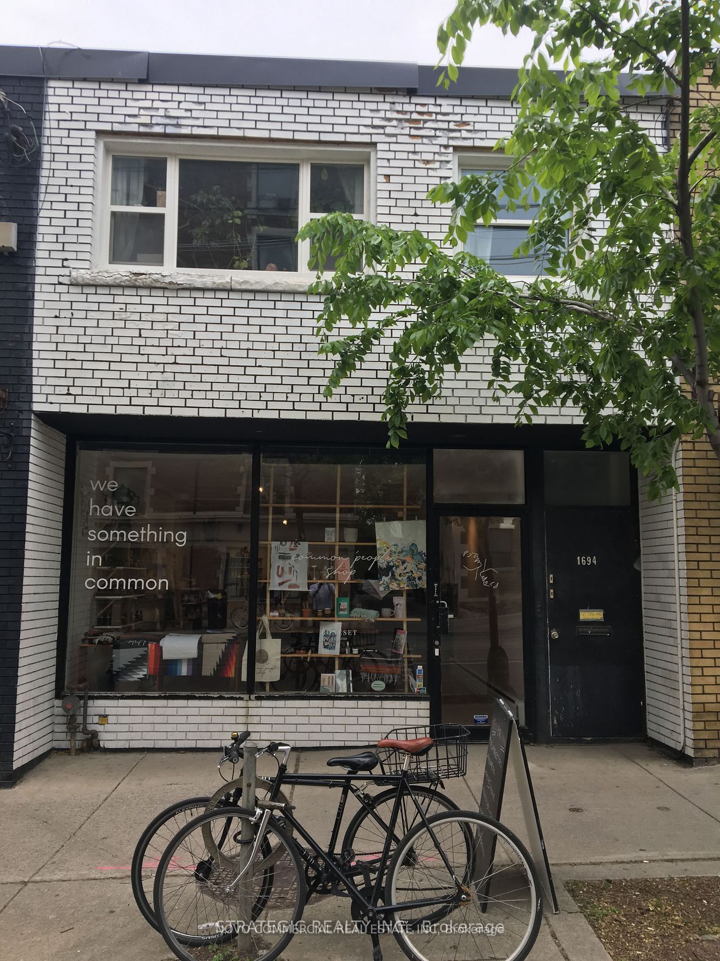1694 Queen St - Toronto W01 - Roncesvalles