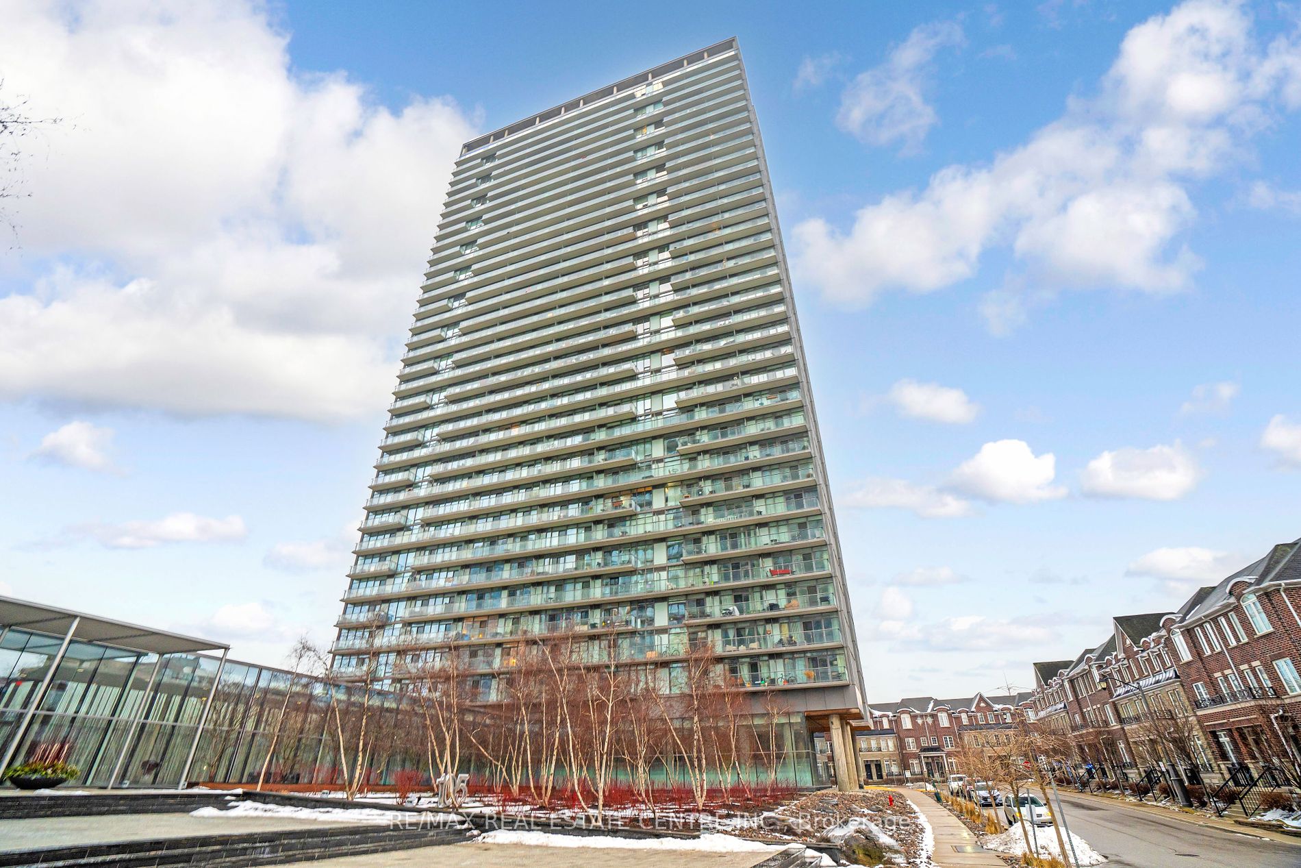 105 The Queensway Ave #303 - Toronto W01 - High Park-Swansea