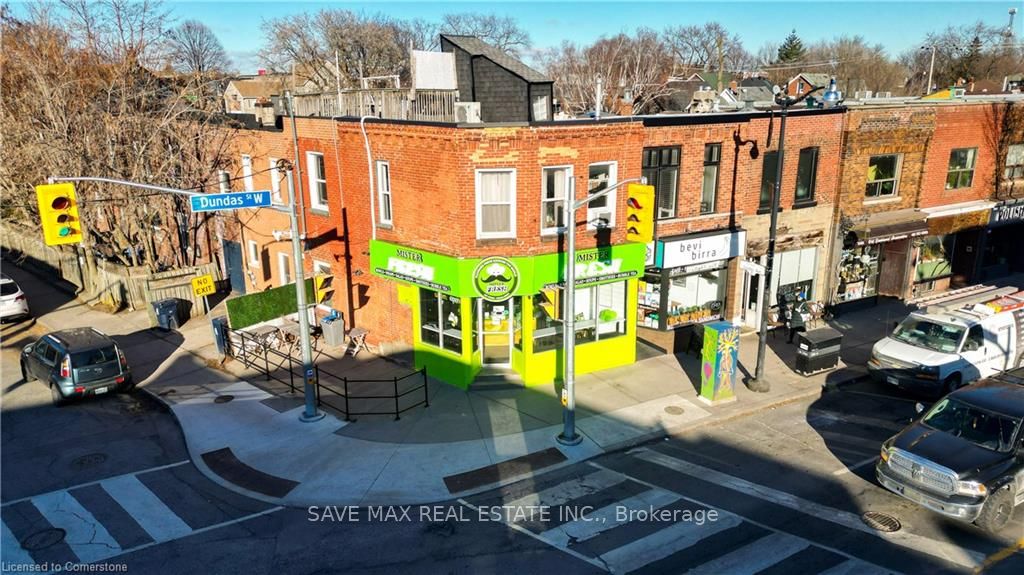 3074 Dundas St - Toronto W02 - Junction Area