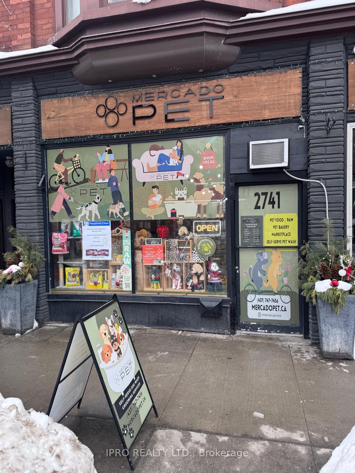 2741 Dundas St - Toronto W02 - Junction Area