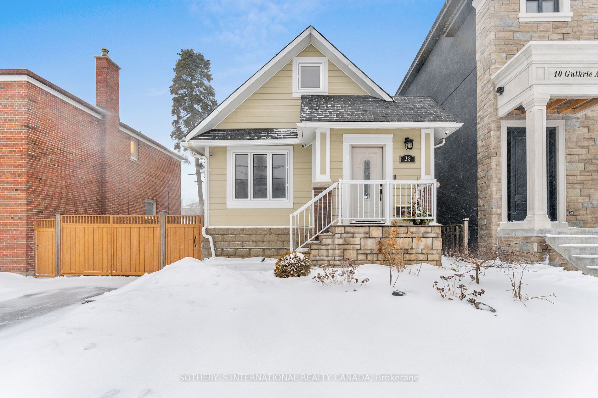 38 Guthrie Ave - Toronto W07 - Stonegate-Queensway