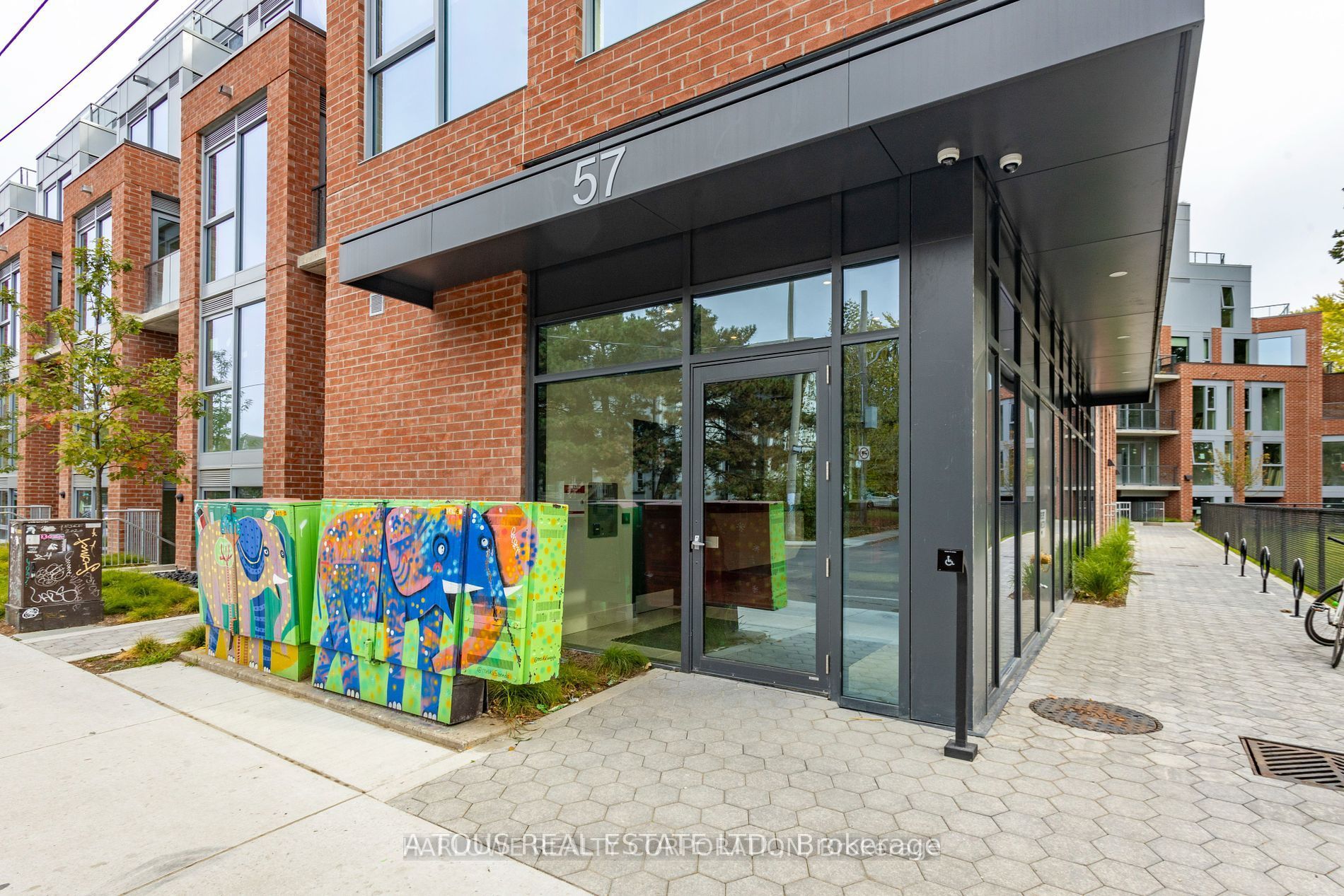 57 Brock Ave #706 - Toronto W01 - Roncesvalles