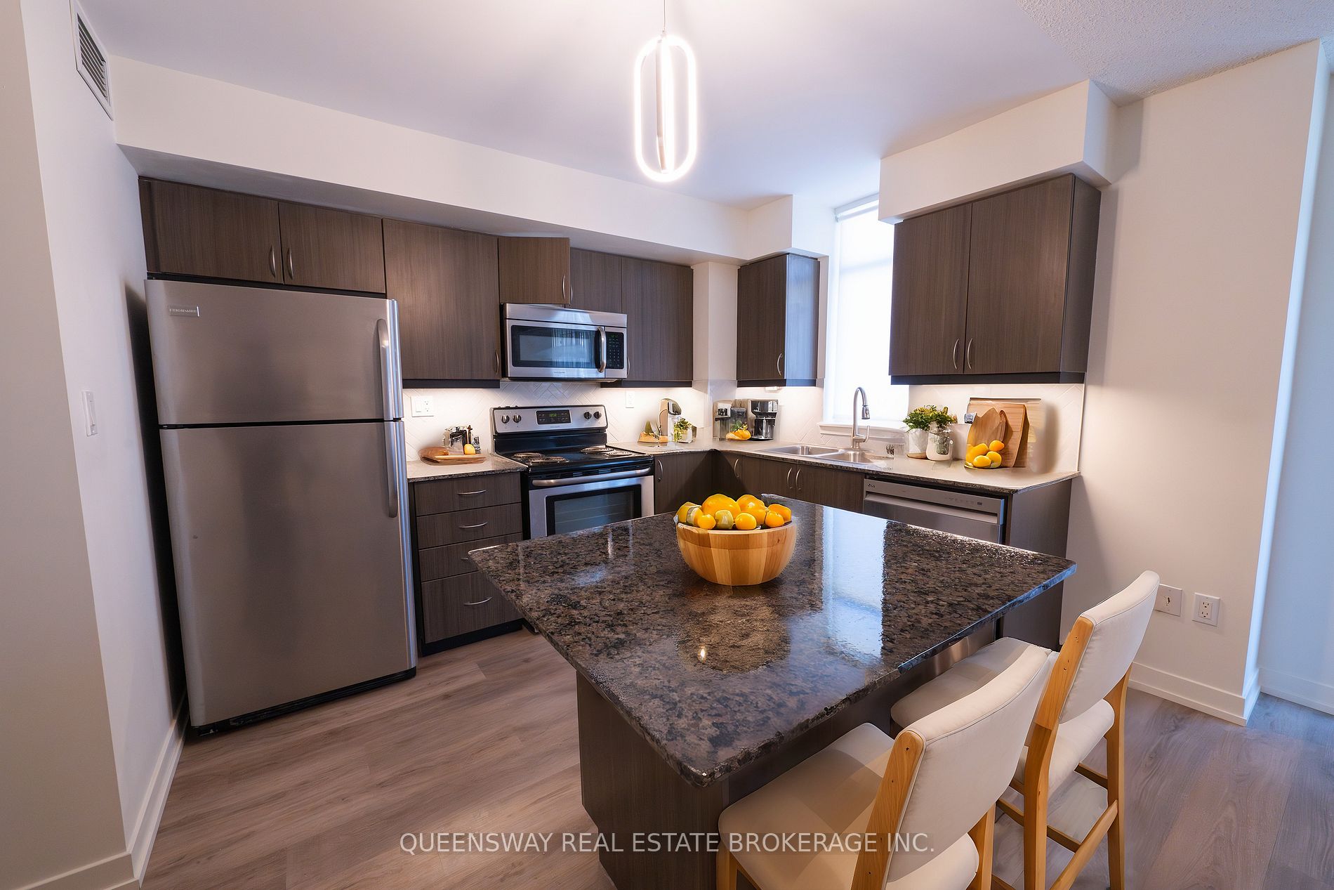 816 Lansdowne Ave #307 - Toronto W02 - Dovercourt-Wallace Emerson-Junction