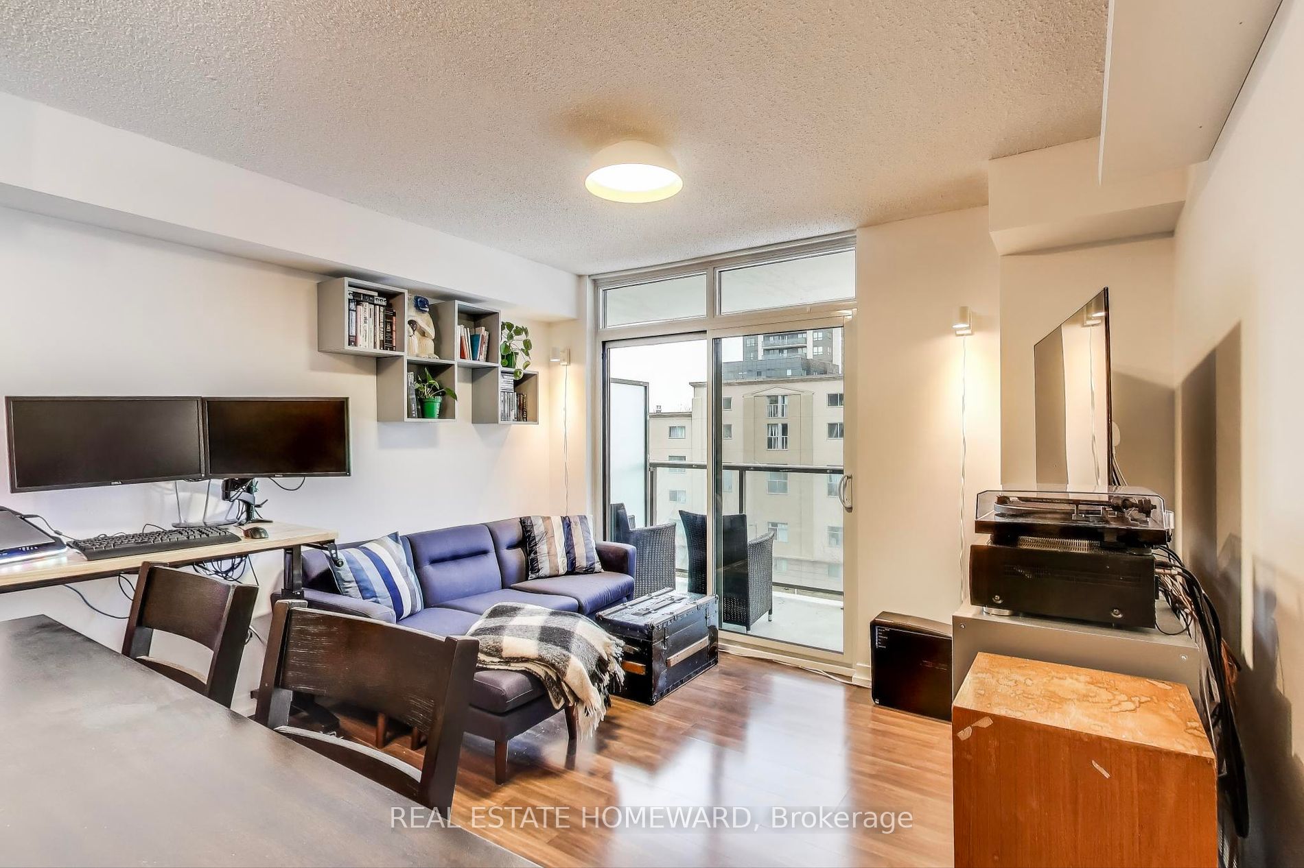 816 Lansdowne Ave #406 - Toronto W02 - Dovercourt-Wallace Emerson-Junction
