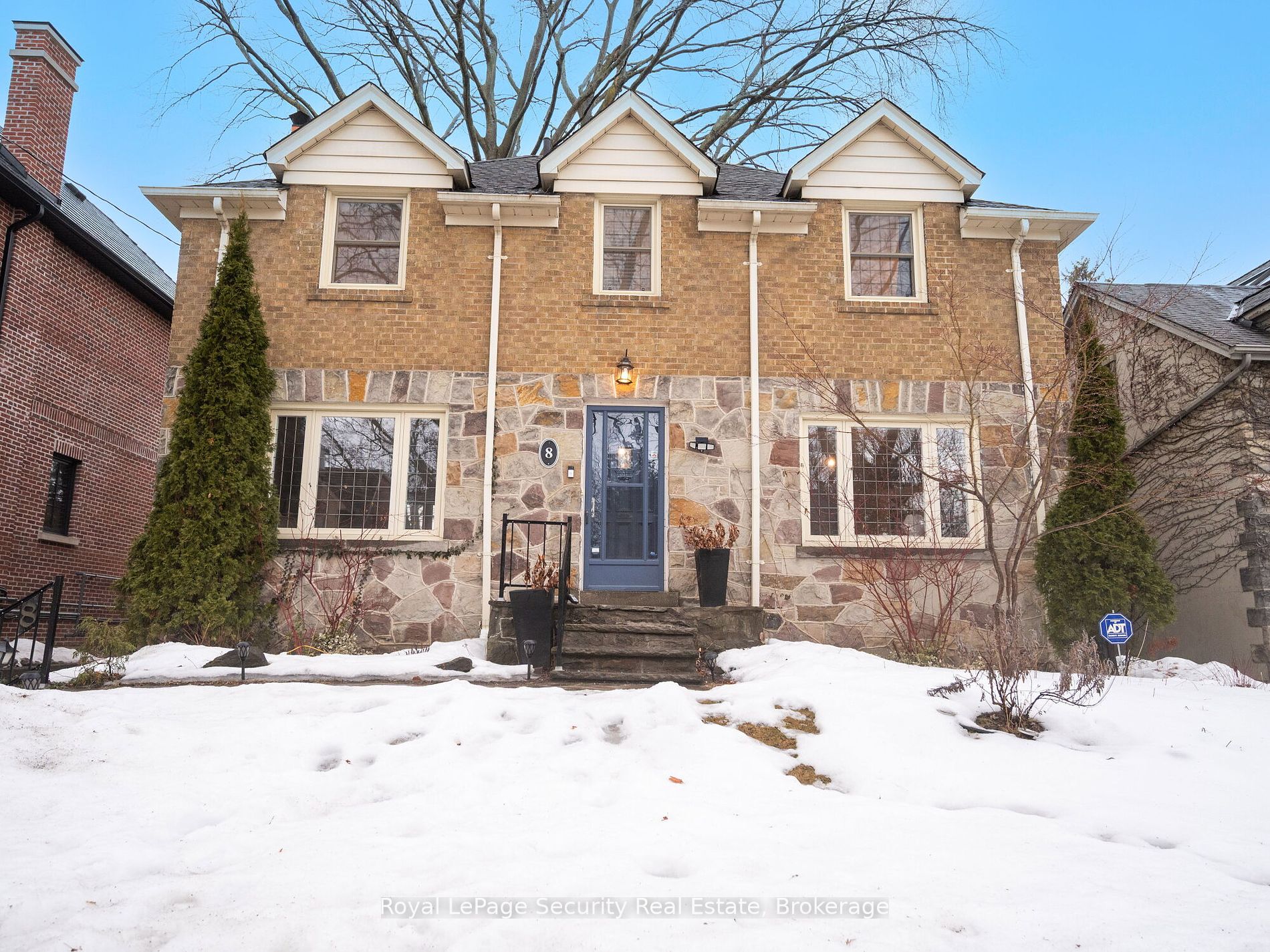 8 Kingsgarden Rd - Toronto W08 - Kingsway South