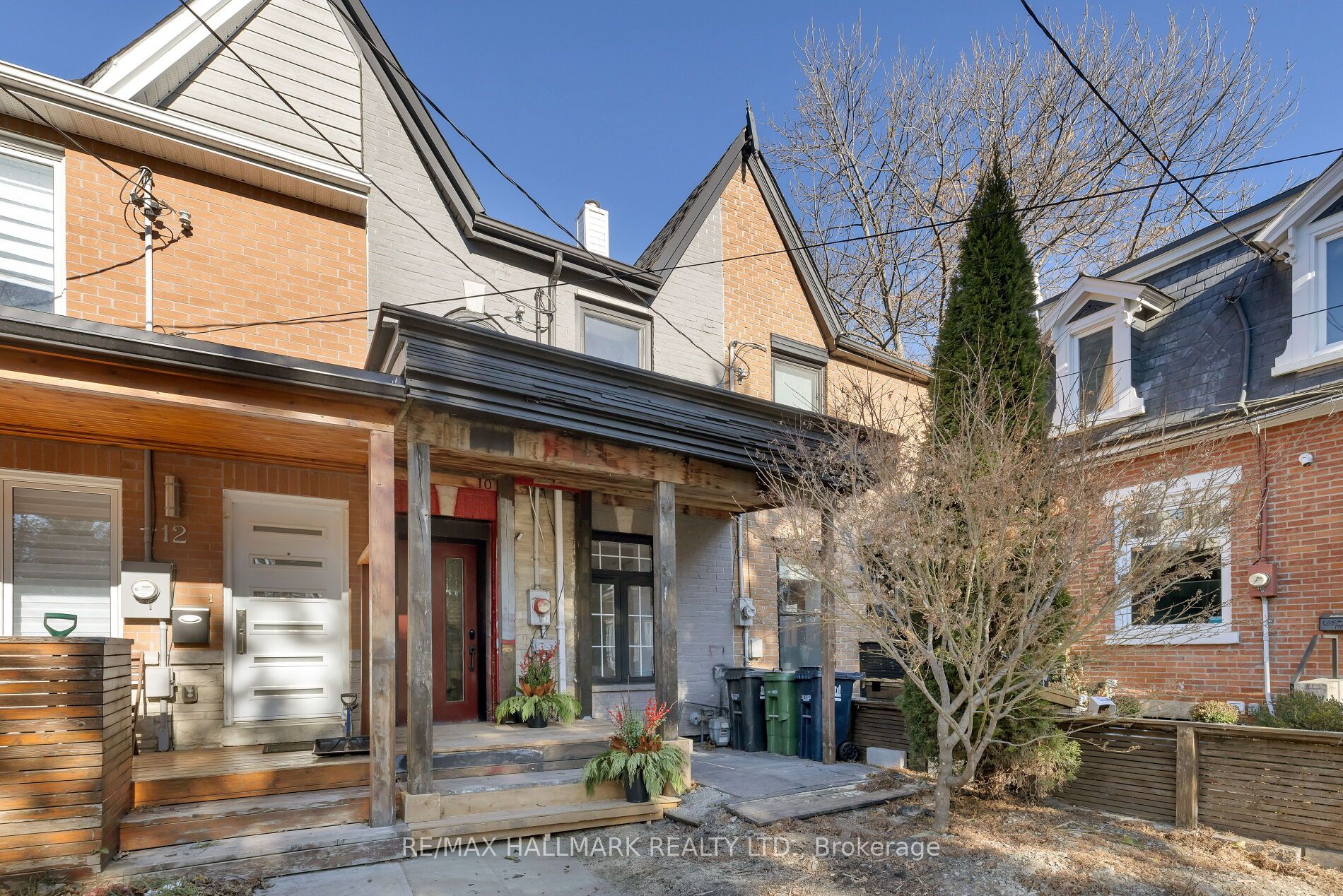 10 Saunders Ave - Toronto W01 - Roncesvalles