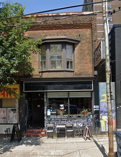 1664 Queen St - Toronto W01 - Roncesvalles