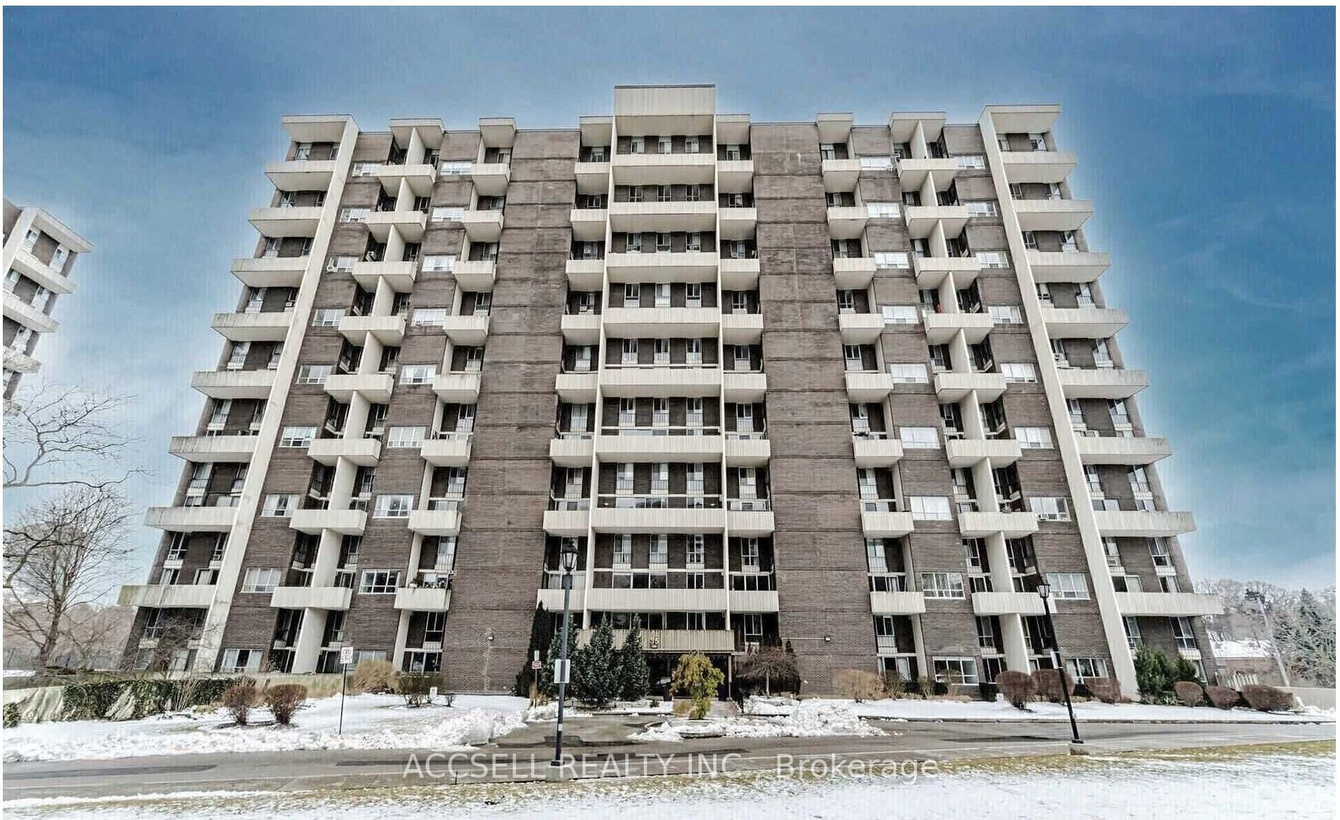 35 Ormskirk Ave #307 - Toronto W01 - High Park-Swansea