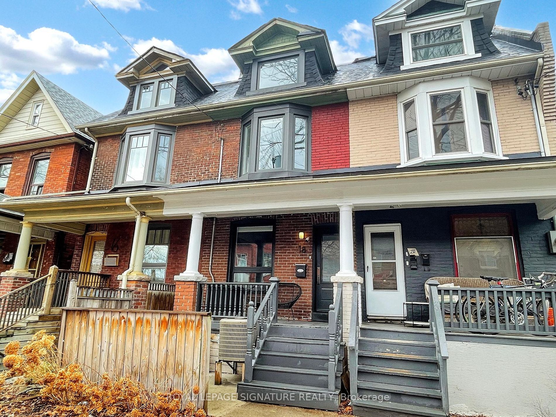 18 Salem Ave - Toronto W02 - Dovercourt-Wallace Emerson-Junction