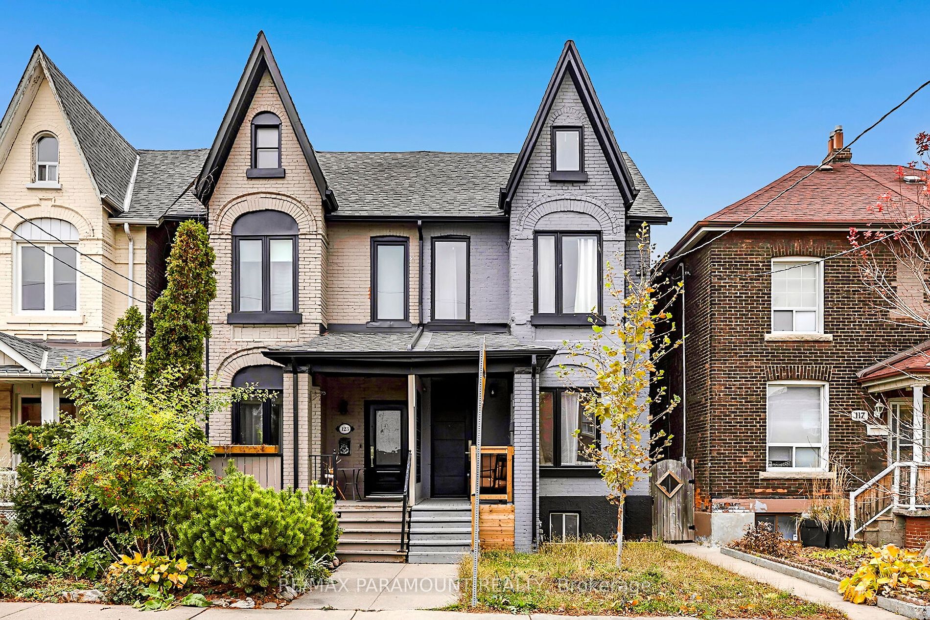 121 Mulock Ave - Toronto W02 - Junction Area