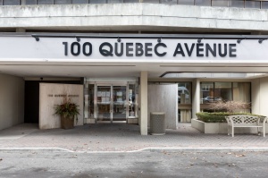100 quebec avenue #1101 30 building entrance