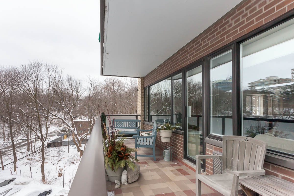 120 Rosedale Valley Road 305 Central Toronto Rosedale