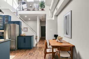 287 richmond st e #302 17webormls12_008_dining room