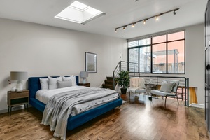 287 richmond st e #302 30webormls26_016_primary bedroom