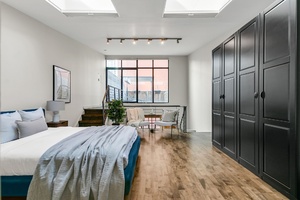 287 richmond st e #302 33webormls26_019_primary bedroom