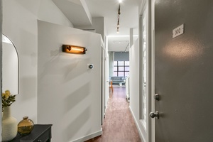 287 richmond st e #302 5webormls5_003_entry