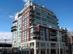 550 Queens Quay Suite 303 - Central Toronto - Harbourfront