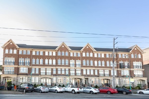 3531 Lake Shore Boulevard West #211 - Toronto - Long Branch