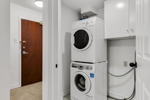 36webormls59_001_laundry room
