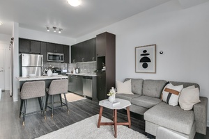 View 13webormls8_004_living room 13webormls8_004_living room