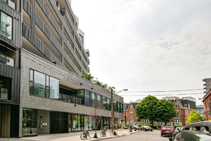 001_exterior front