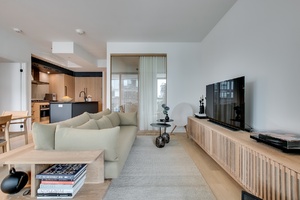 019_living room