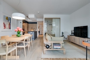 020_living room