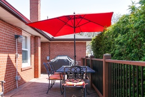 53webormls77_004_patio