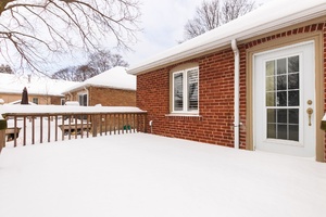 52webormls77_002_patio