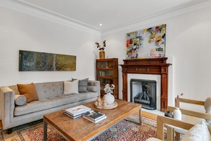 14webormls8_005_living_room
