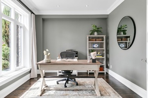 36webormls18_001_office