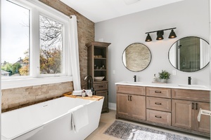 47webormls27_001_master ensuite