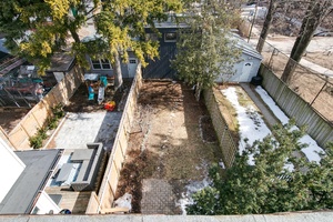 57webormls74_007_backyard