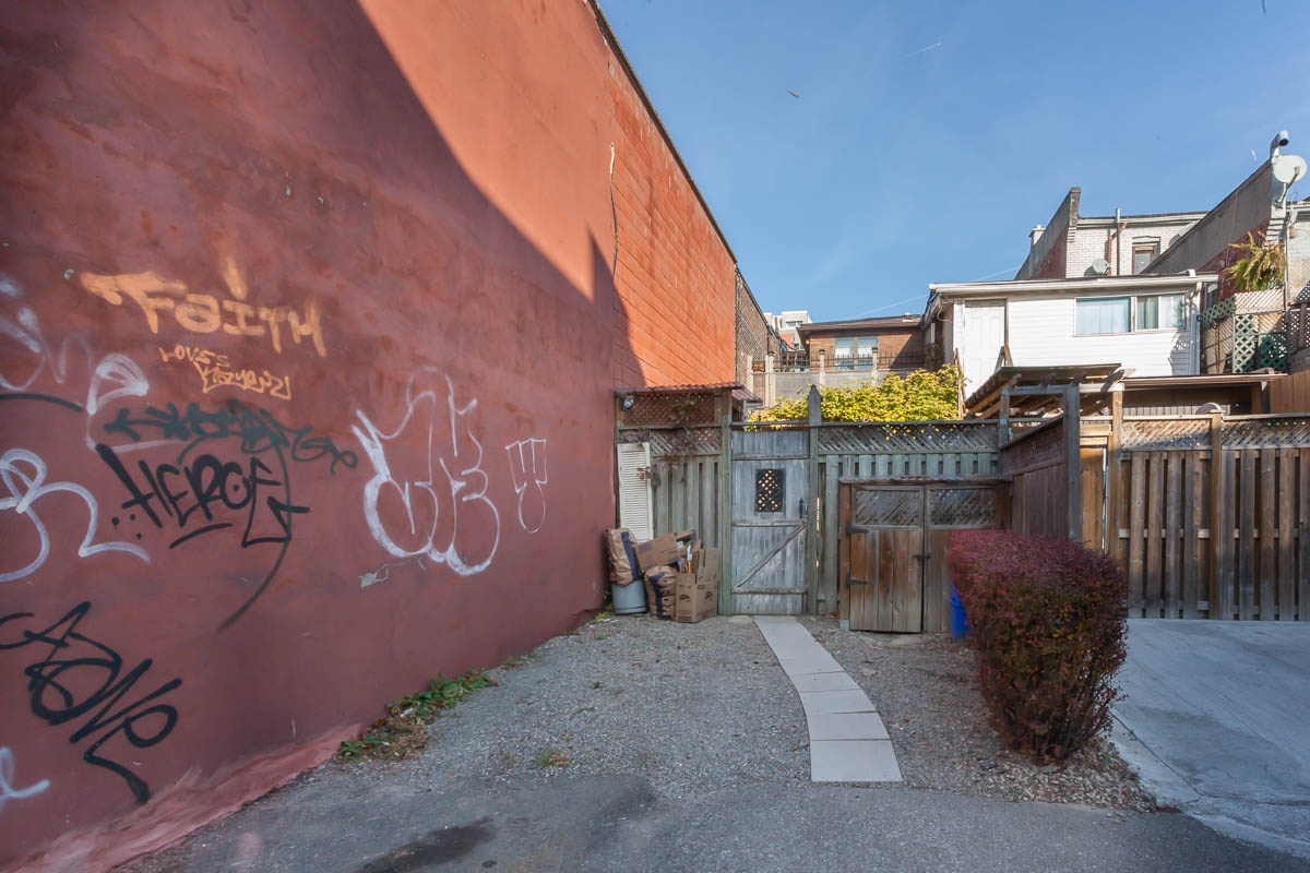 2751 Dundas Street West West Toronto The Junction