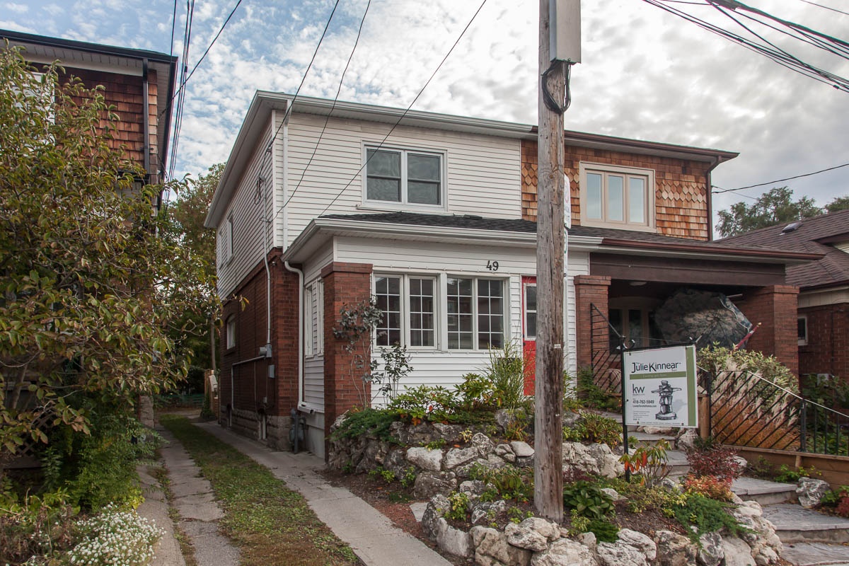 49 Runnymede Road West Toronto Swansea