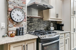21webormls15_006_kitchen