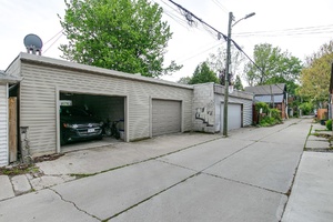 43webormls75_001_garage