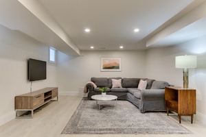 044_lower level