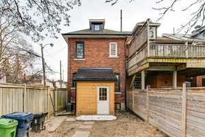 053_backyard